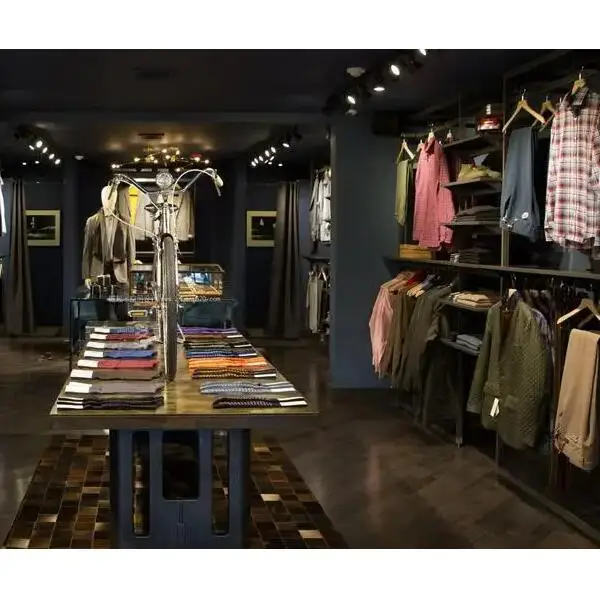 Stephanie Luxury Store
