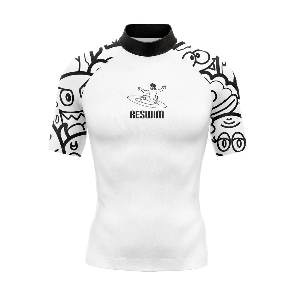 חולצות שחייה קצרות מצחיקות לגלישה עם שרוולים קצרים, חולצת הגנה מפני קרני השמש לגברים, חליפת שחייה לגלישה עם הגנת UV לחוף הים