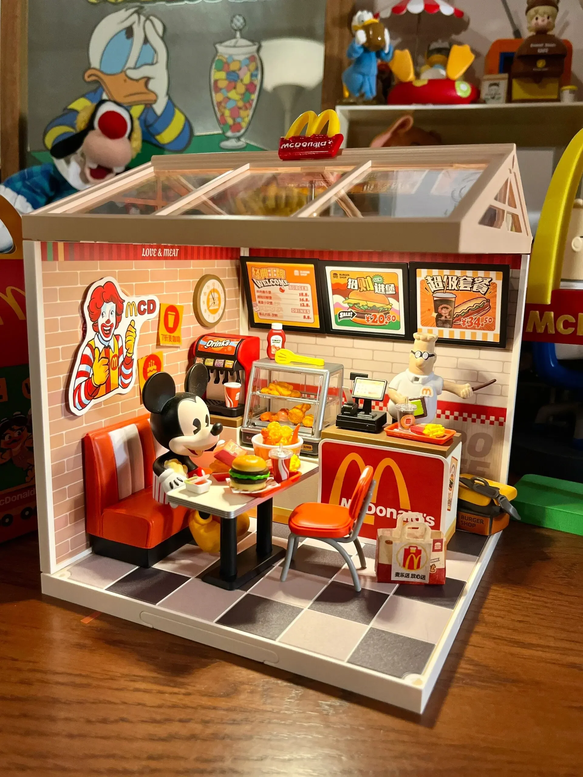 Play House Dollhouse Miniature House 3D Puzzle Coffee Shop Bookstore Convenience Store Assembly Toy With Lights Scenario Display 6