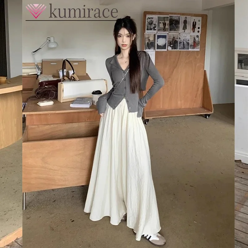 

2024 New Gentle Style Set Long Sleeved Polo Collar Cardigan Women's Spring and Autumn Wide Leg Skirt Pants Two Piece Set