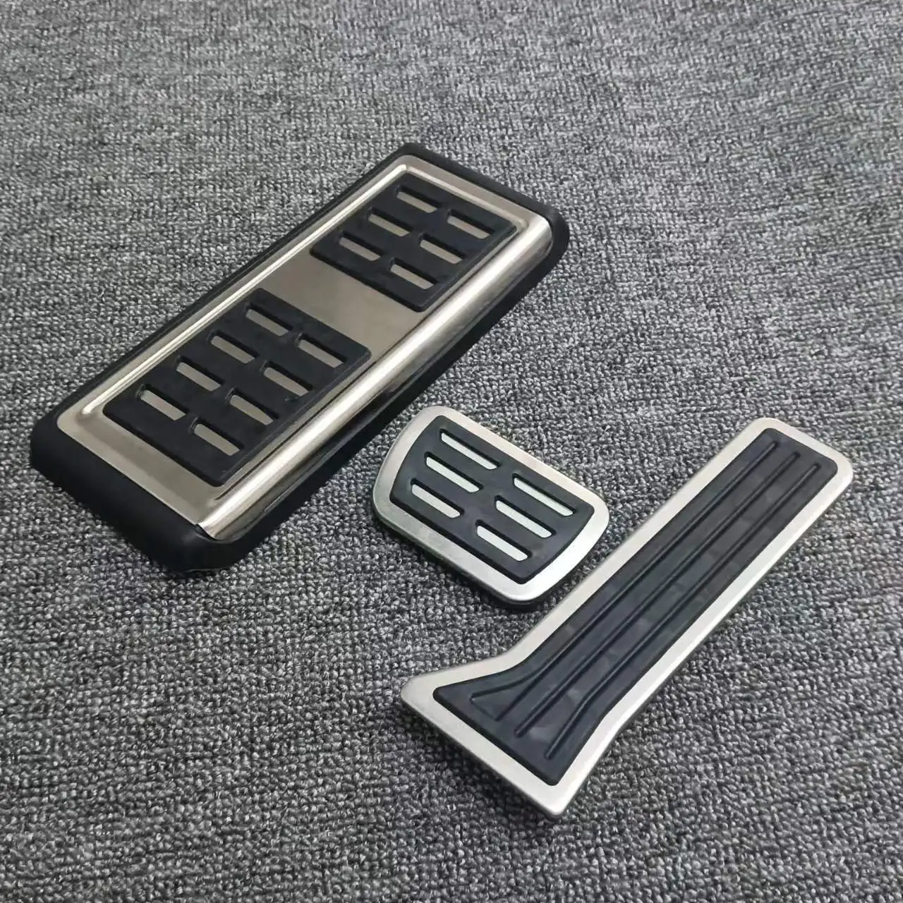 For Xpeng G6 Stainless steel Accelerator brake pedal Interior modification Accelerator brake antiskid Foot pedal Accessories car pedals stainless steel pedal cover