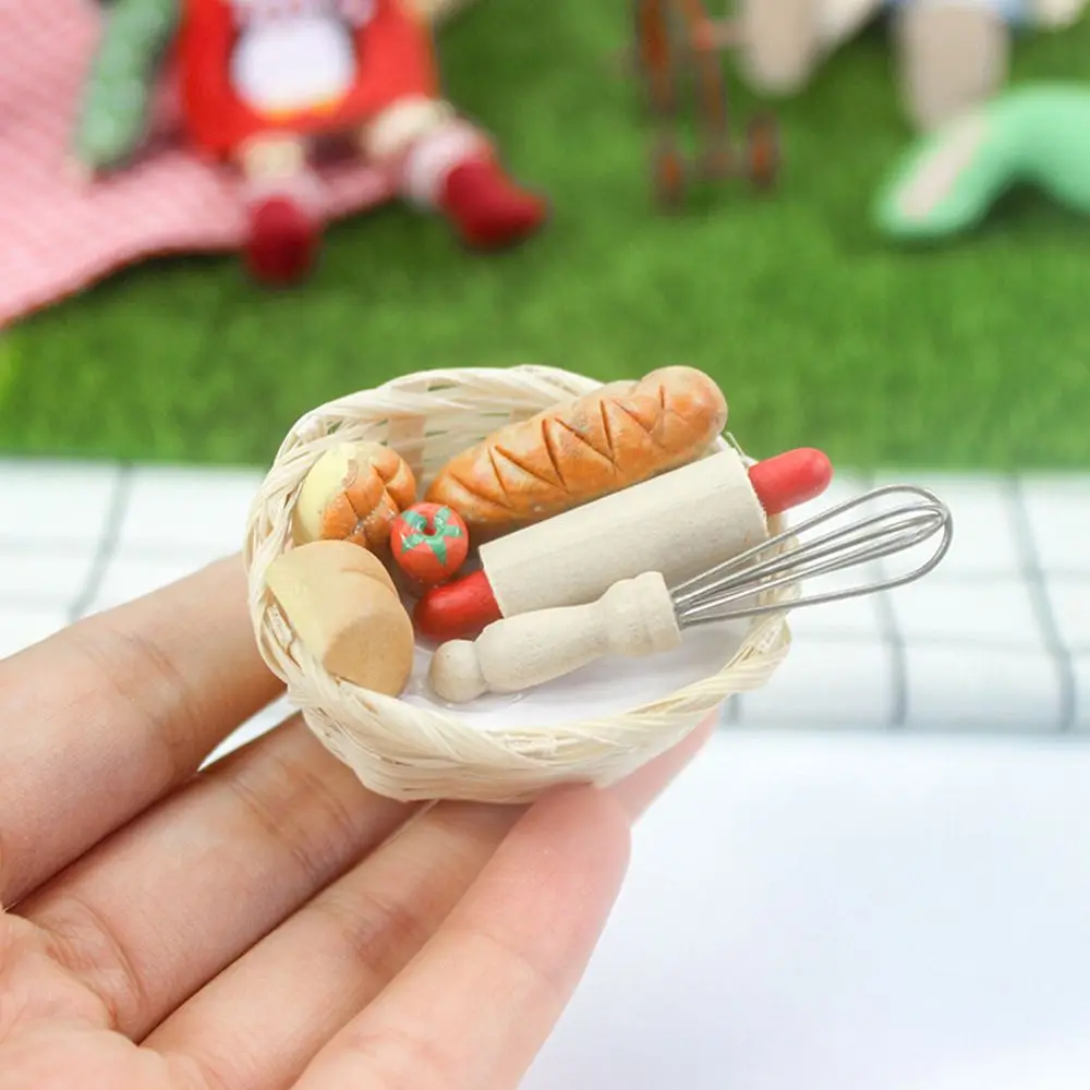 Mini Food For Doll 1 :6 /1: 12 Dollhouse Miniature Bread Basket Simulation Food Model Toys DollHouse Decor Scale Miniatures 4