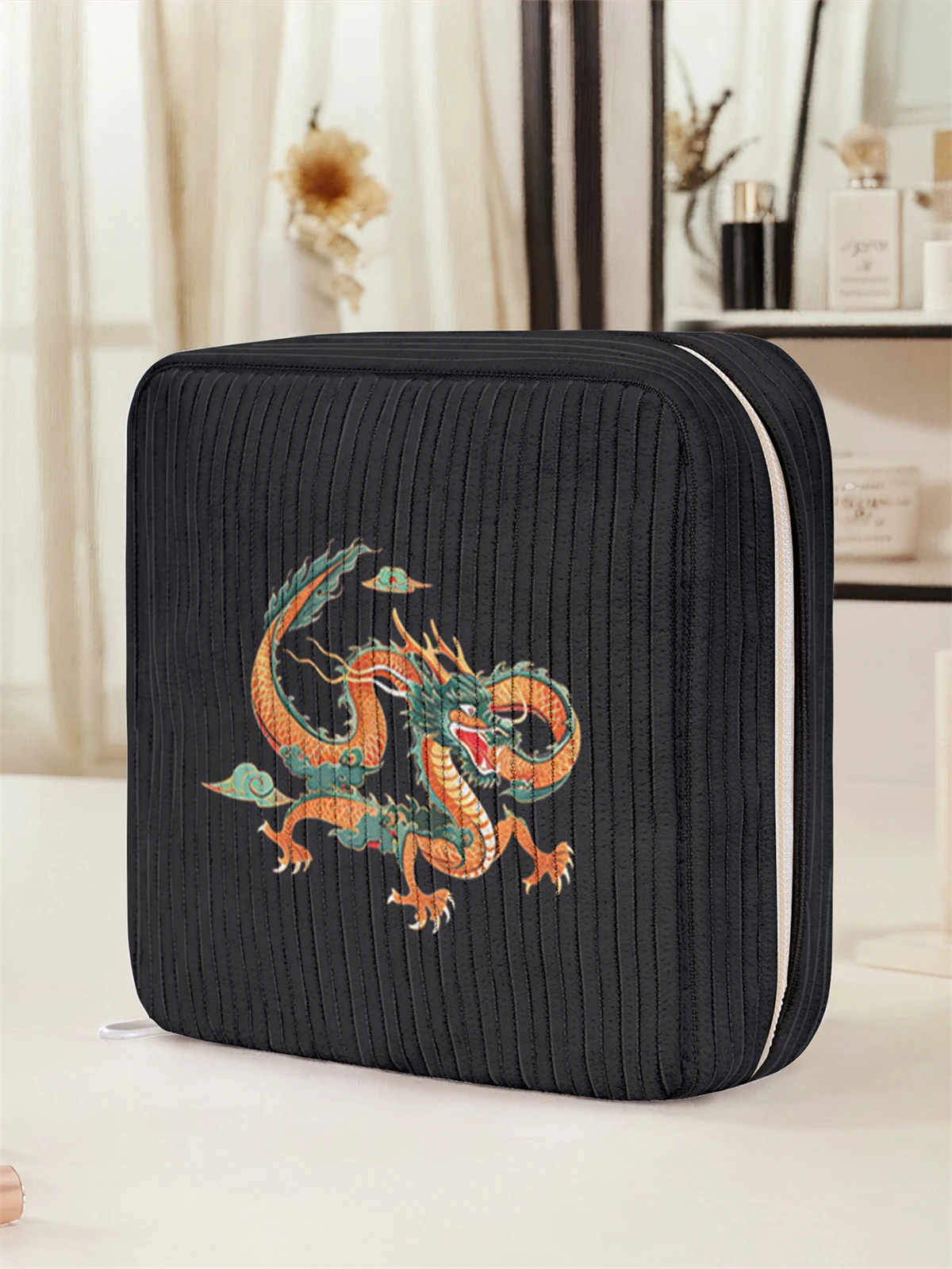 Dragon pattern printed sanitary napkin storage bag, women's lightweight tissue bag, sanitary tissue bag