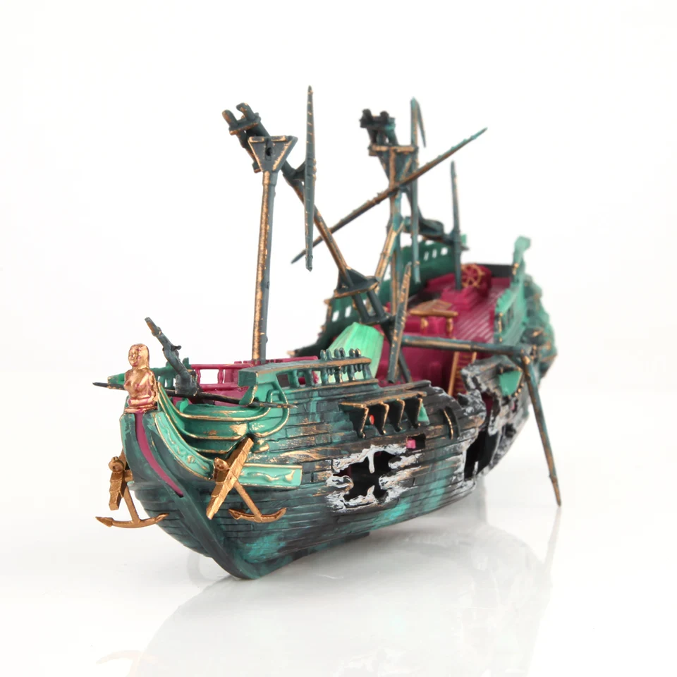 Resin Floating Shipwreck Ornament for Aquariums