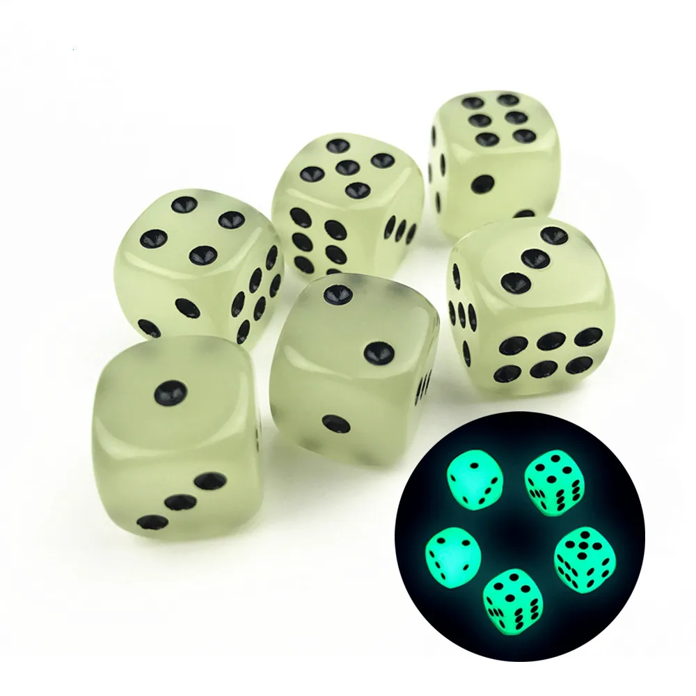 

6pcs/lot 14mm Luminous Dice 6 Sided Glowing in The Dark Digital Dice for Night Bar Pub KTV Entertainment Board Game Table Game