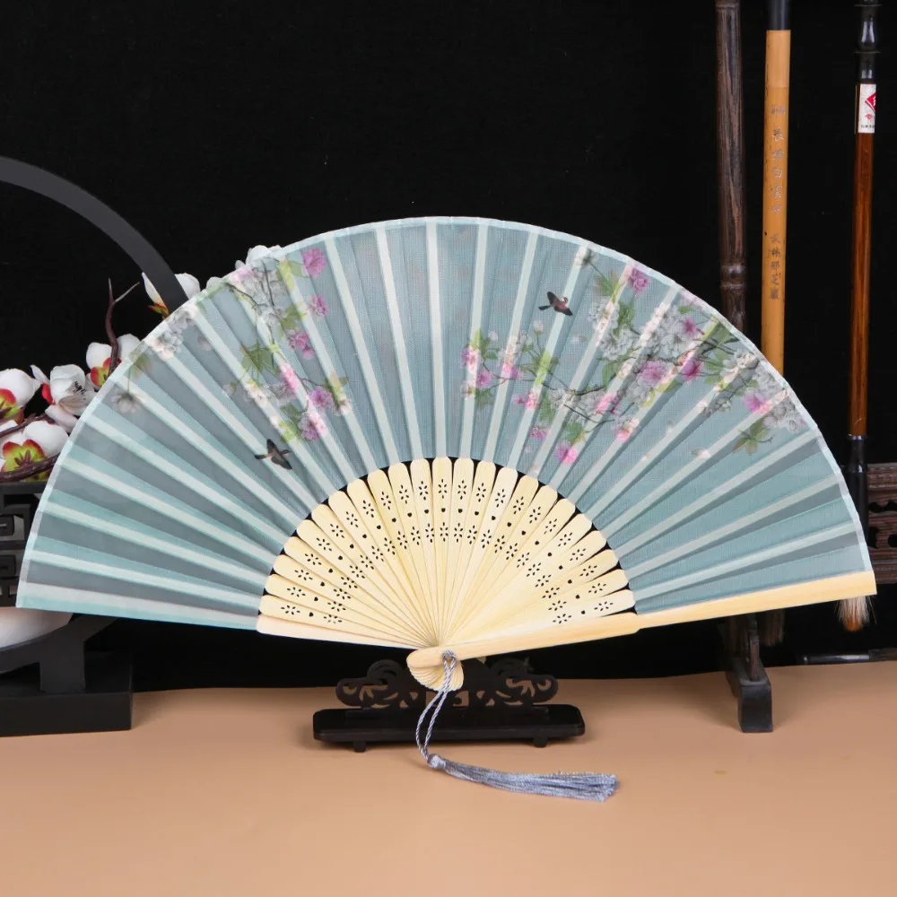 Folding Fan Hand Fan Silk Fans Bamboo Chinese Style Folding Fan Vintage Silk Shank Classical Dance Tassel For Female Home Decor