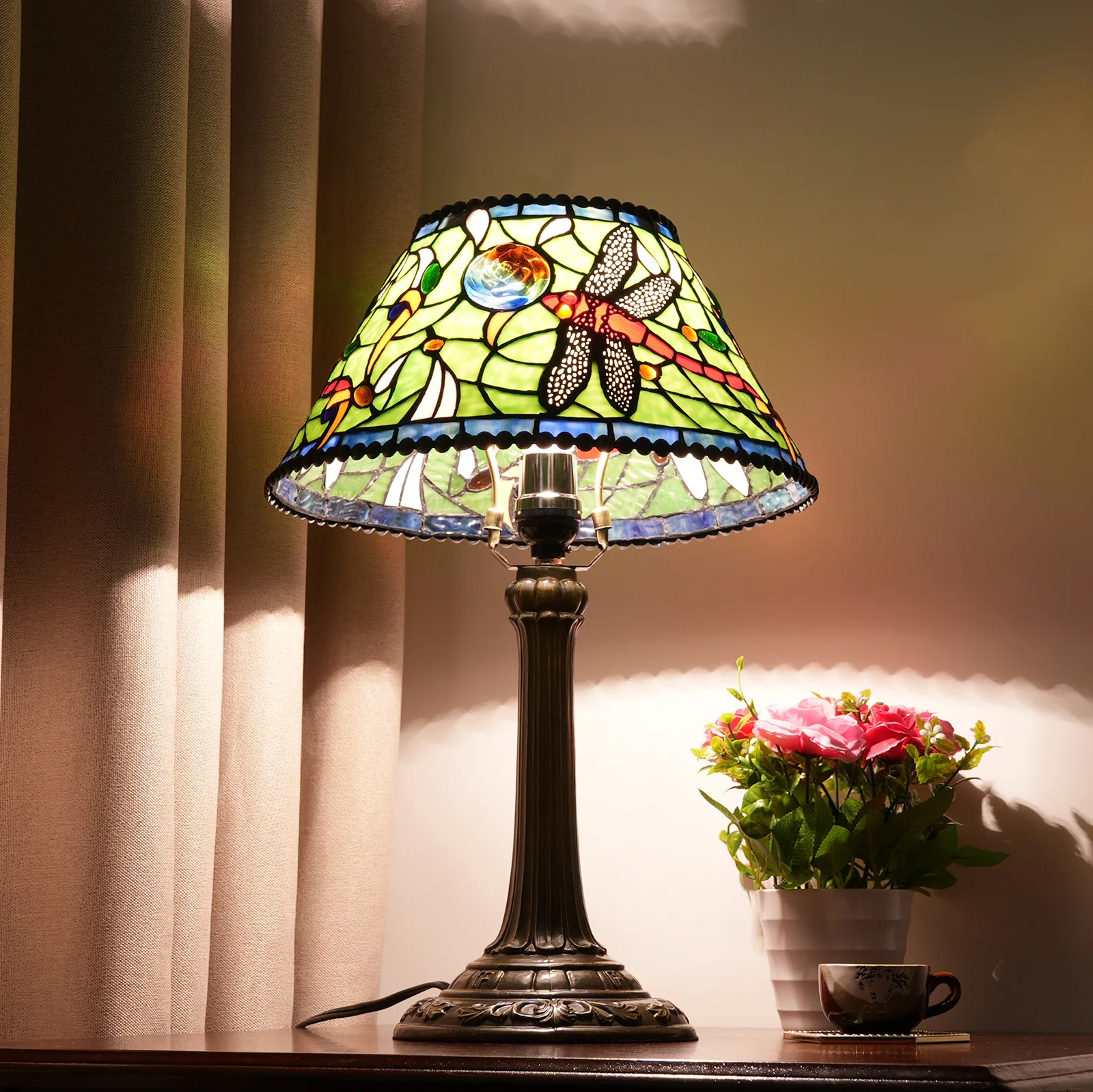 12 Inches Lampshade Stained Glass American Dragonfly Flower Vintage Bronze Flush Mount Tiffany Table Lamp 5