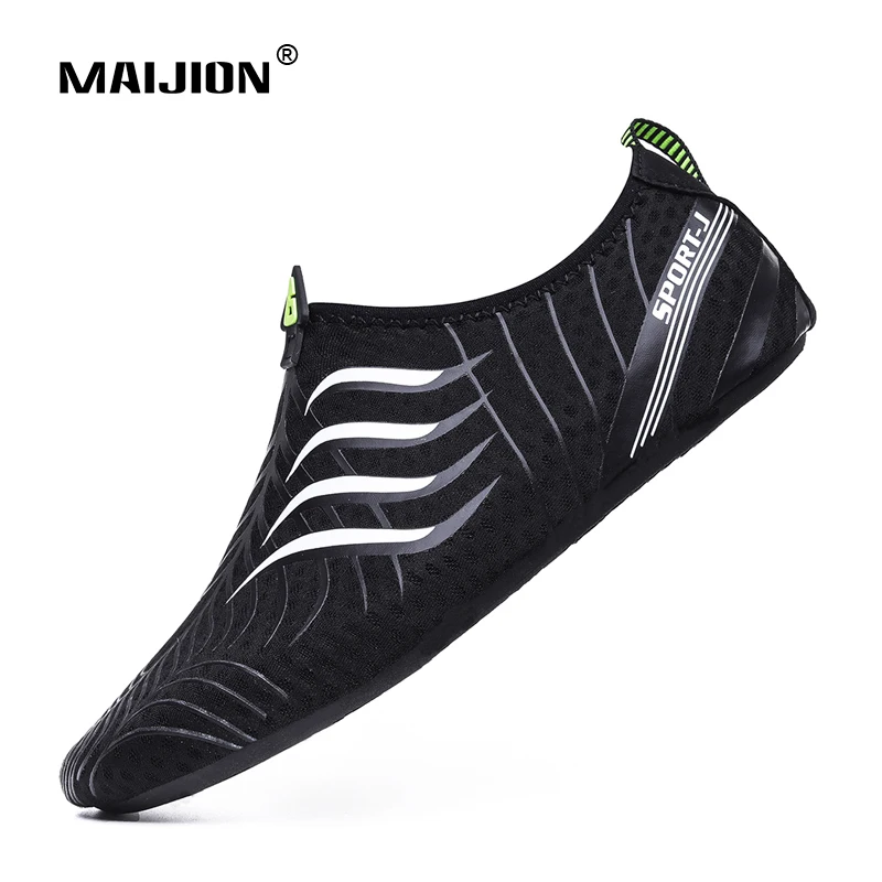 Lightweight Aqua Shoes Man Quick Dry Swim Woman Water Sneakers Upstream Flat Shoes Outdoor Slip-on Beach Unisex water shoes,aqua shoes
