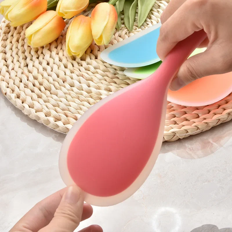 Non-Stick Hanging Silicone Rice Spoon Kitchen Ladle Saucepan Electric Rice Cooker Kitchen Cooking Scoop with Hole Household tool