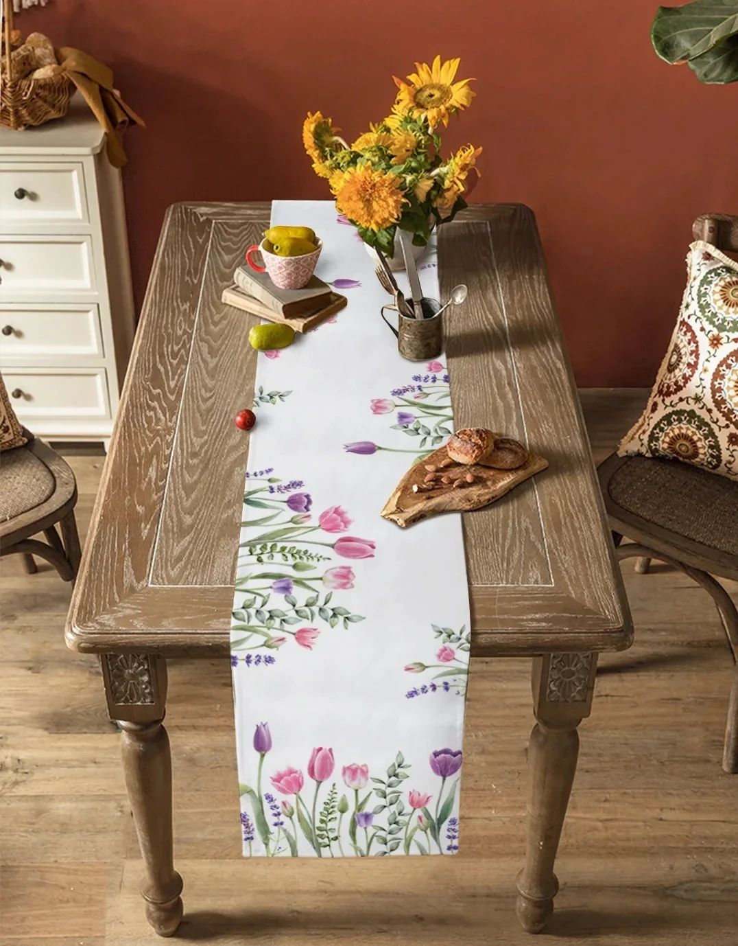 Spring Tulip Plant Flower Linen Table Runners Holiday Party Table Decor Farmhouse Dining Table Runners Wedding Decorations 4