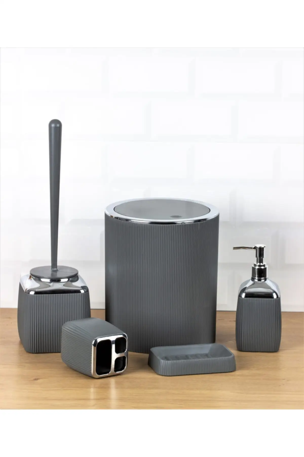 5-Teiliges, Verchromtes, Gestreiftes Badezimmer-Set, Zahnbürstenhalter, Flüssigseifenspender, Toilettenbürste, Mülleimer