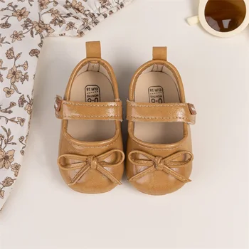 Adorable Toddler Girls Mary Jane Shoes with 3D Bow Detail Anti-slip Soft Sole Walking Shoes for Spring and Autumn Stylish 2