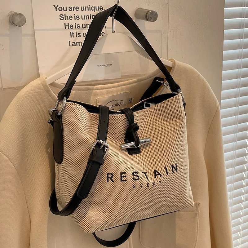 

Advanced Texture Portable Bucket Women's Bag 2023 New Autumn and Winter Popular Canvas Cross-body Bag Small Design Tote Bag