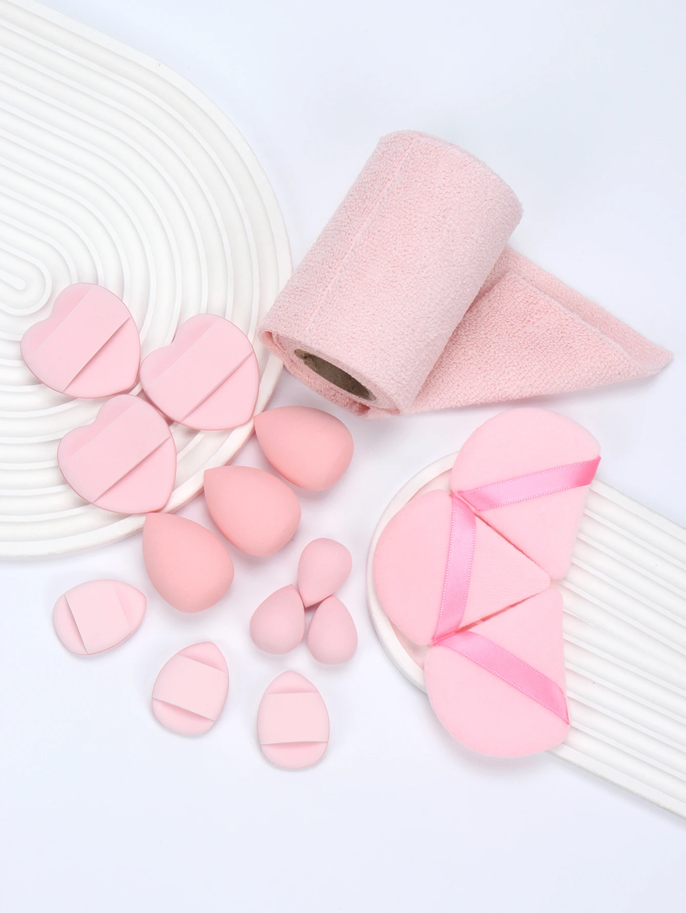 16-Piece Roll Makeup Remover Pad Set, Mul-Functional Makeup Tool, Can Be Hand-Tearable, Easy to Carry, Reusable Makeup Remover 3