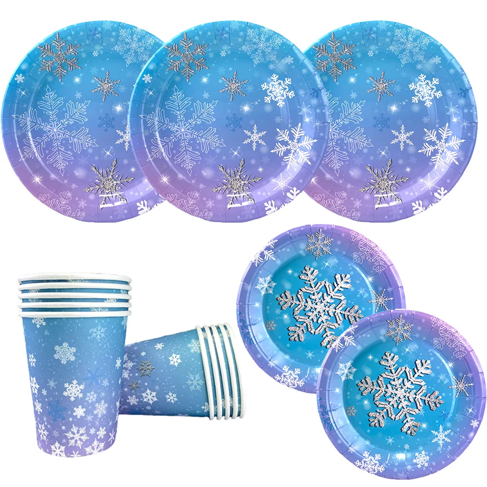 Description Picture 2 of itemChristmas Theme Gradient Color Disposable Tableware Ice and Snow Pattern Plates Cups Napkins Christmas Party Birthday Decor