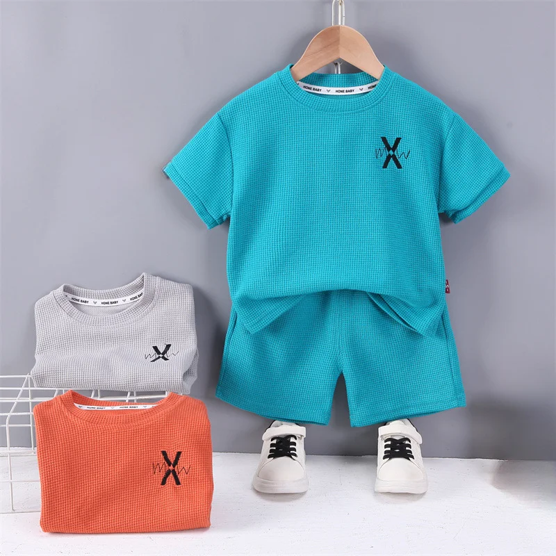 

2023 Summer Boys Korean Style Outfit Sets Letter X Short Sleeve + Shorts Sports Suit Cotton Waffle Casual Set Boys Clothes
