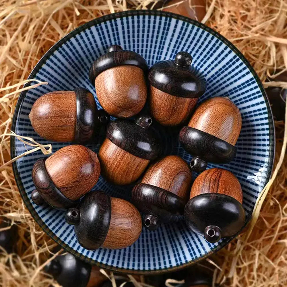 Solid Wood Pill Storage Box Acorn Pendant Mini Portable Capsule Organizer Weekly Medicine Pill Case Outdoor Home First Aid Tools