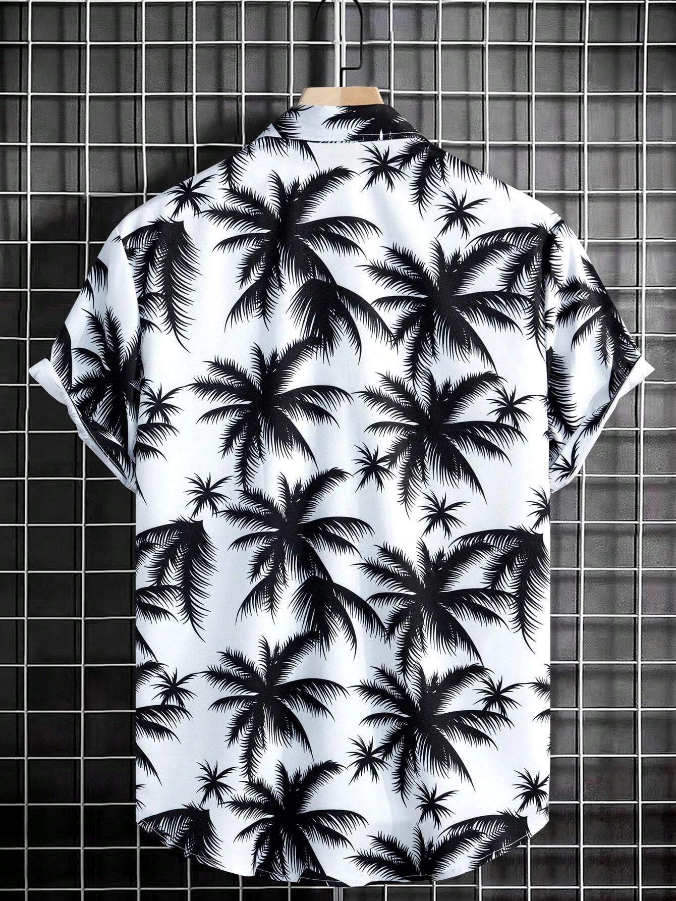 Camisas con solapa con estampado de árbol de coco de Color