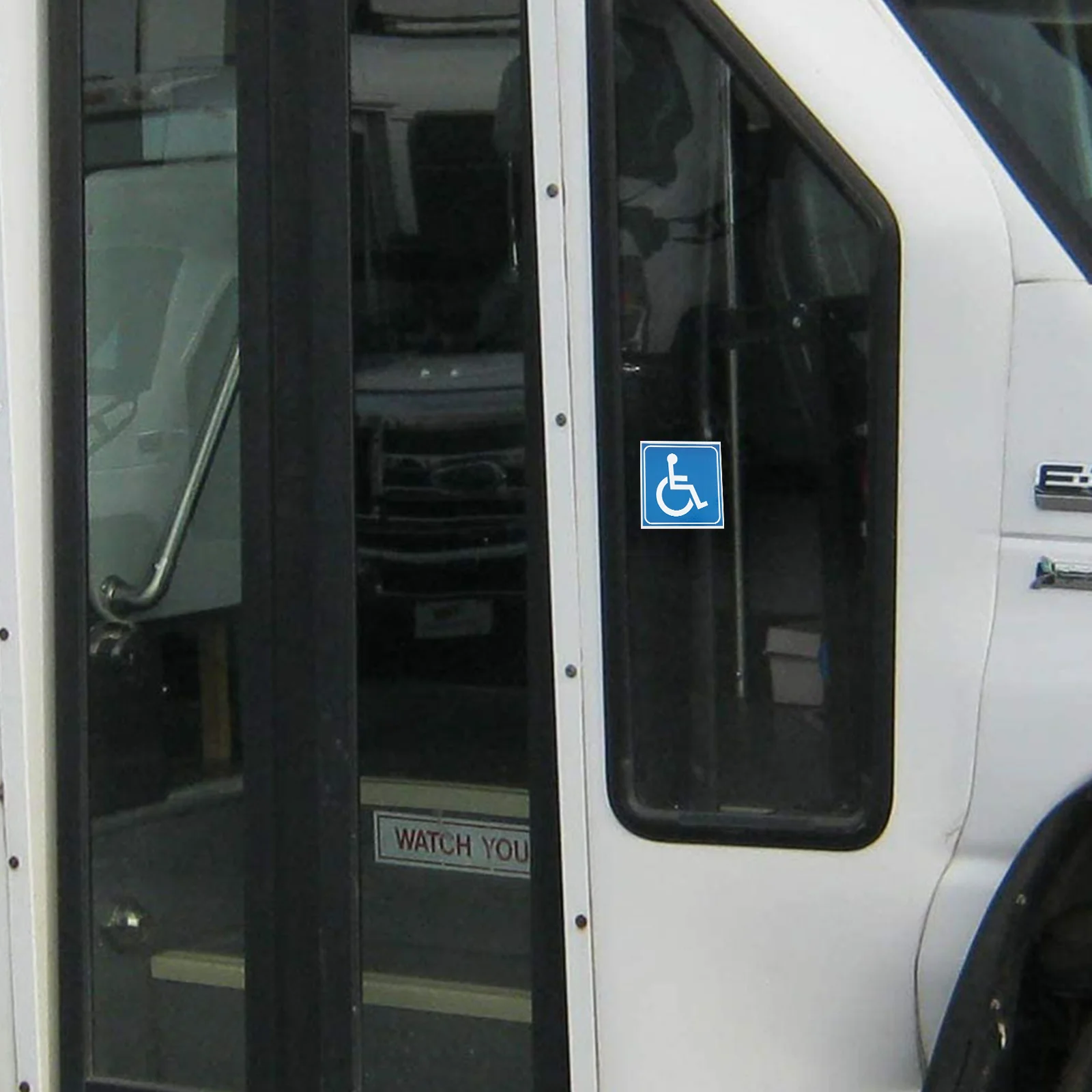 Рисунок 4 - наклейки на инвалидную коляску