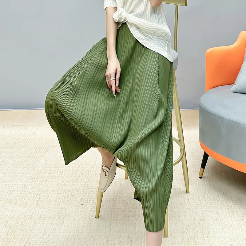 

Miyake Pleated Summer Casual Pants, Women's Spring New Solid Color Loose Pleated Seven Part Harun Pants