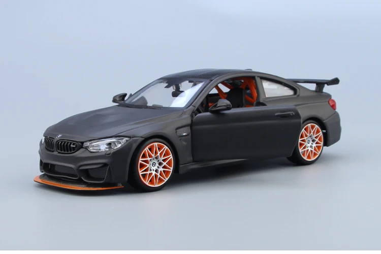 BMW M4 GTS Supercar 1:24 Ölçekli Model Araba