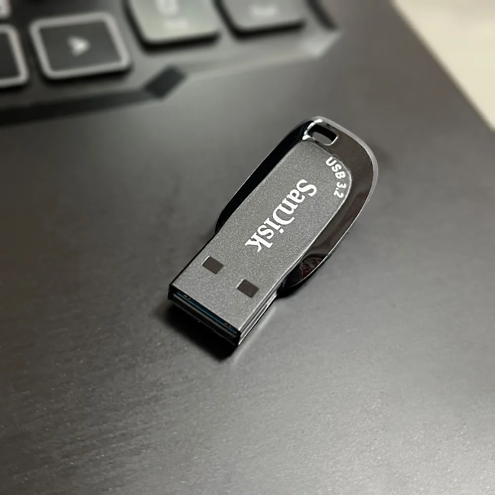 샌디스크 울트라 시프트 USB 3.2 플래시 드라이브 32GB 64GB 미니 펜 드라이브 128GB 256GB 읽기 속도 최대 100MB/s U 디스크 메모리 스틱 CZ410