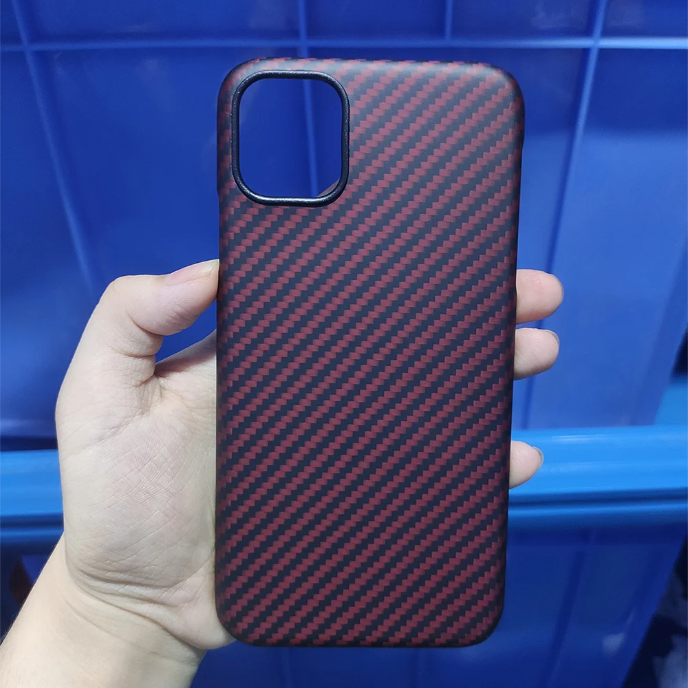 

Ультратонкий чехол из углеродного волокна для iphone 11 pro max