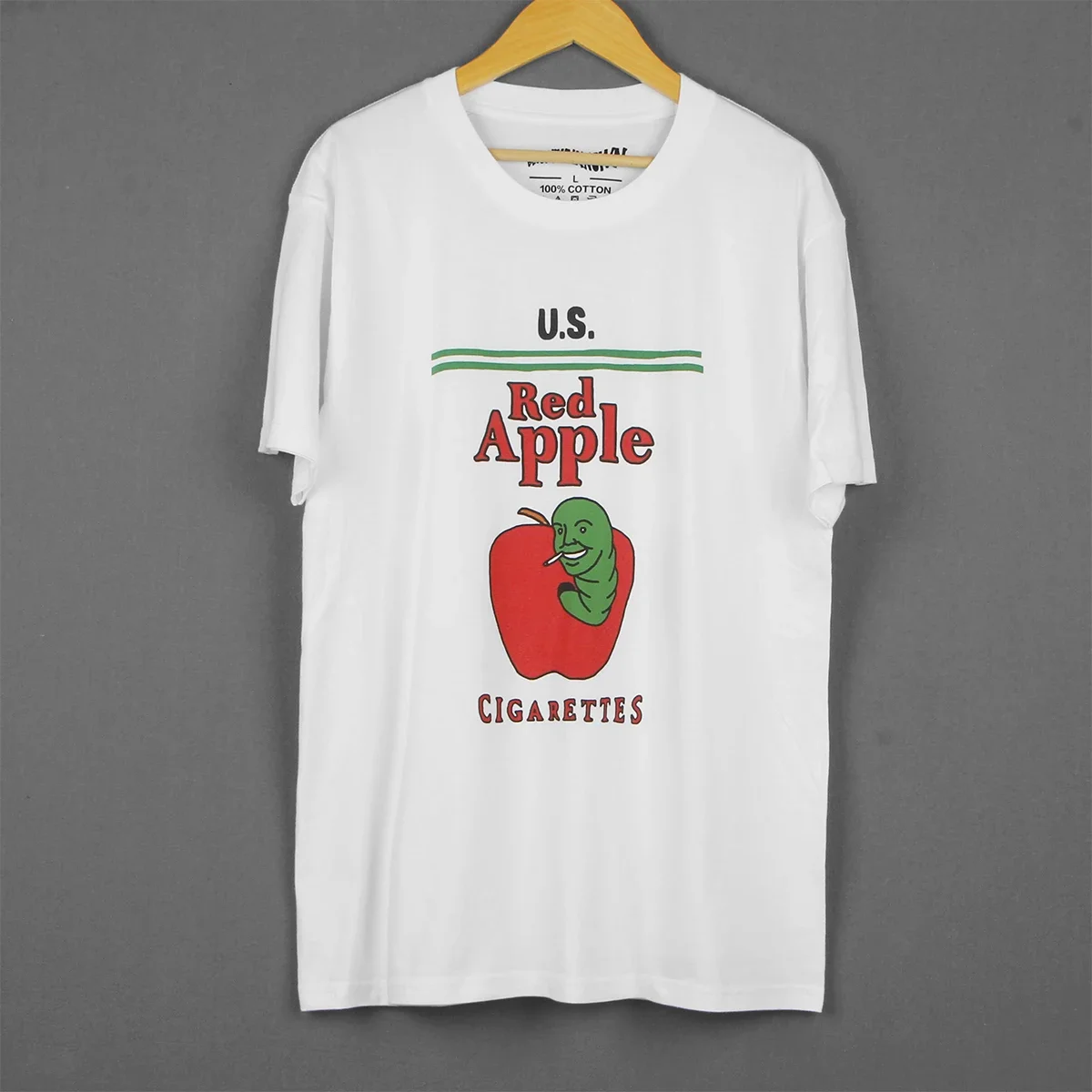 

Red Apple Cigarettes T-shirt Tarantino Pulp Fiction John Travolta Movie Cotton Men's Clothing Short Sleeve Tee