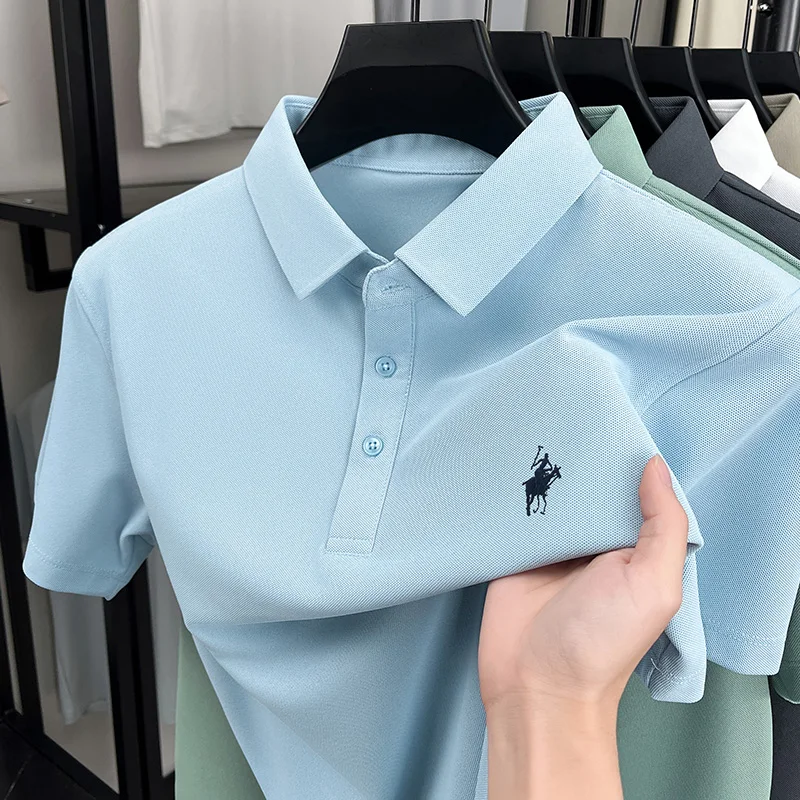 Herren-Poloshirt aus 100 % Polyester mit luxuriöser Pony-Stickerei, Kurzarm, Sommer 2026, modisch, atmungsaktiv, für Golf, Freizeit und Business