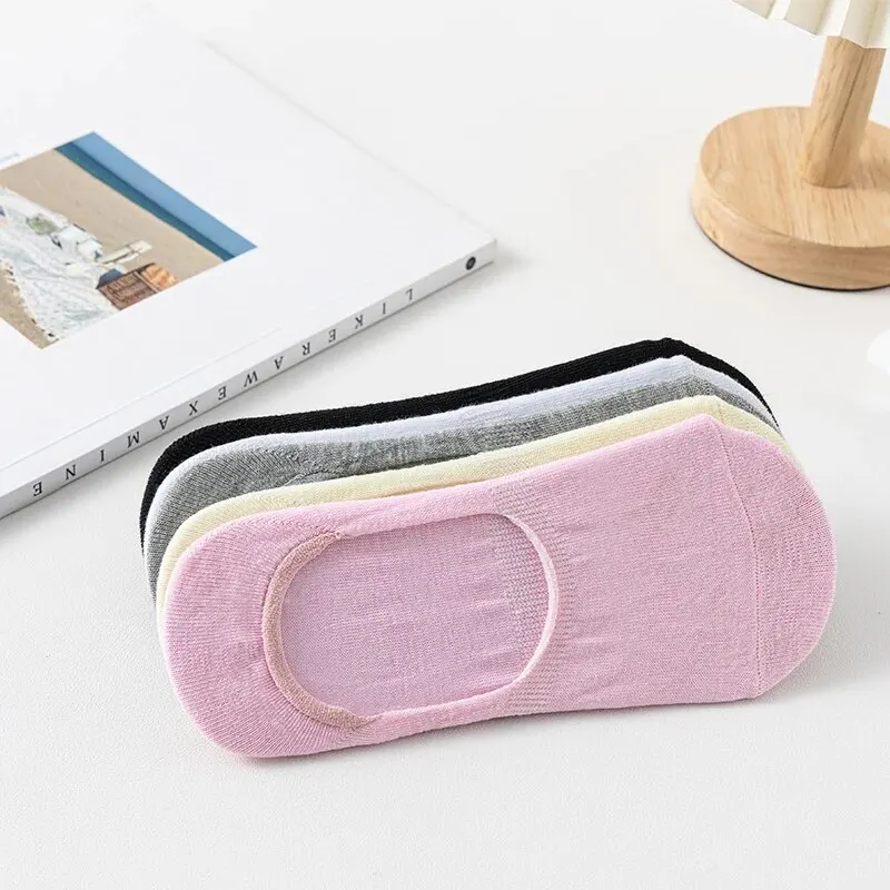 Woman Socks 5 Pairs of WOMEN'S Solid Color Invisible Socks Cotton Silicone Anti Slip Spring Ankle Socks Casual Breathable Thin Boat Socks