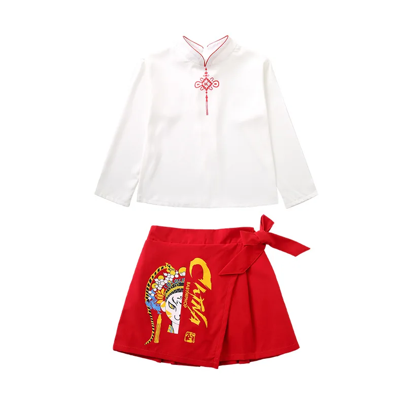 Рисунок 5 - Китайская традиционная Новогодняя белая рубашка ханьфу