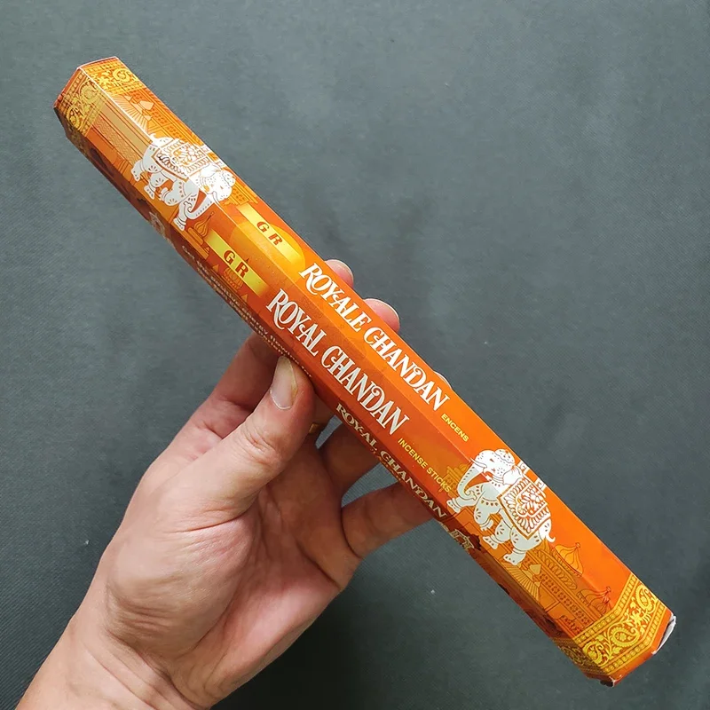 White Sage & Lavender Aromatherapy Incense - Purifying & Deodorizing Air with Sea Breeze Love Essence for Meditation & Yoga (20 Sticks)
