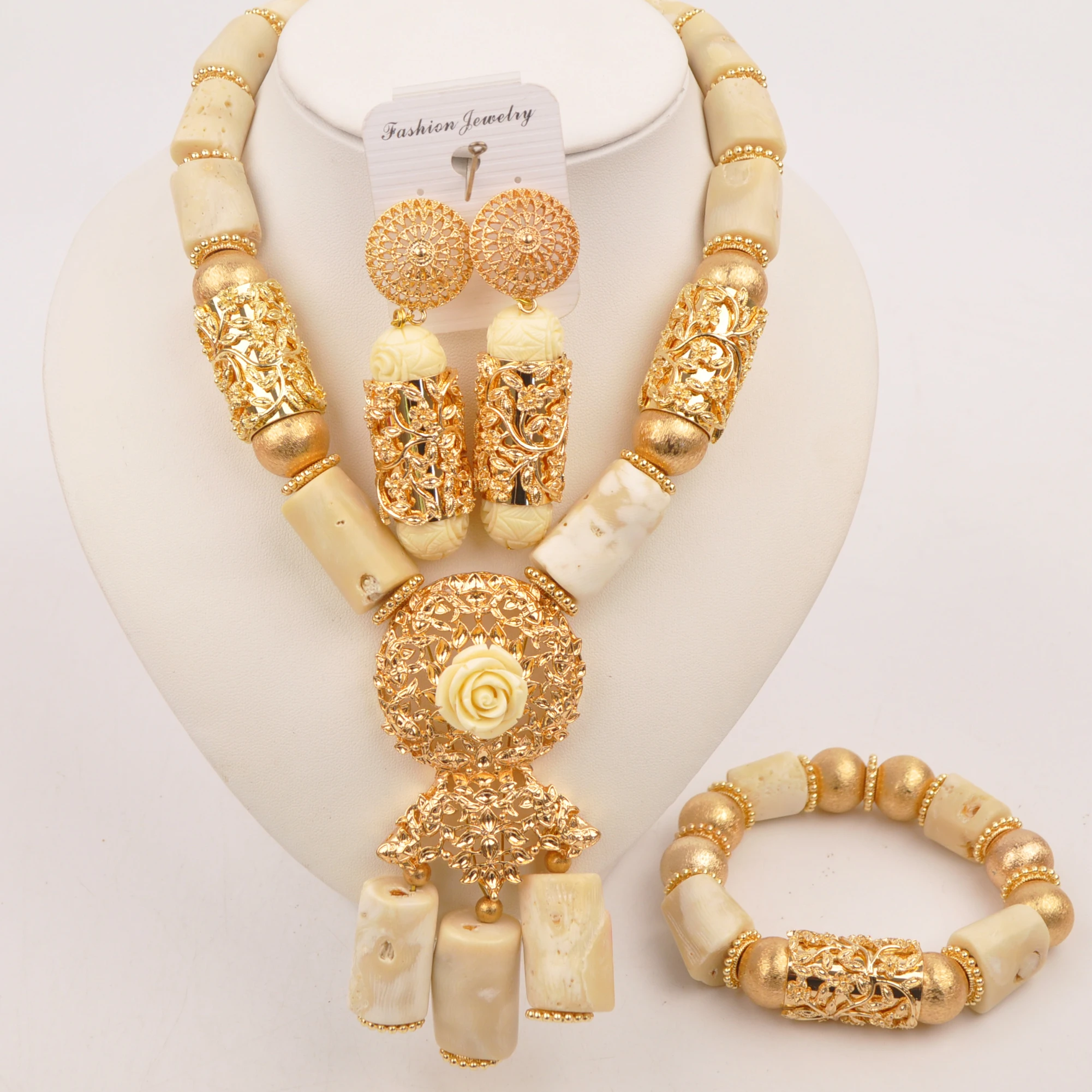 conjuntos-de-joyas-nupciales-con-cuentas-de-coral-nigeriano-natural-blanco