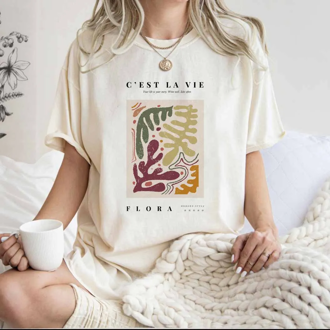 

T-Shirt Beach Trend Cute Women's Short Sleeved Summer Women's Fashion Print Cute Funny Art Pattern Casual Versatile T-Shirt.