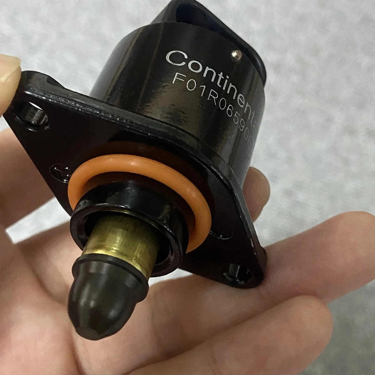 IAC Idle Air Control Valve 11125 C0672 F01R065906 D5184 0999C for Mitsubishi BYD GEELY CHANA/CHENA/CHERY pneumatic air valve