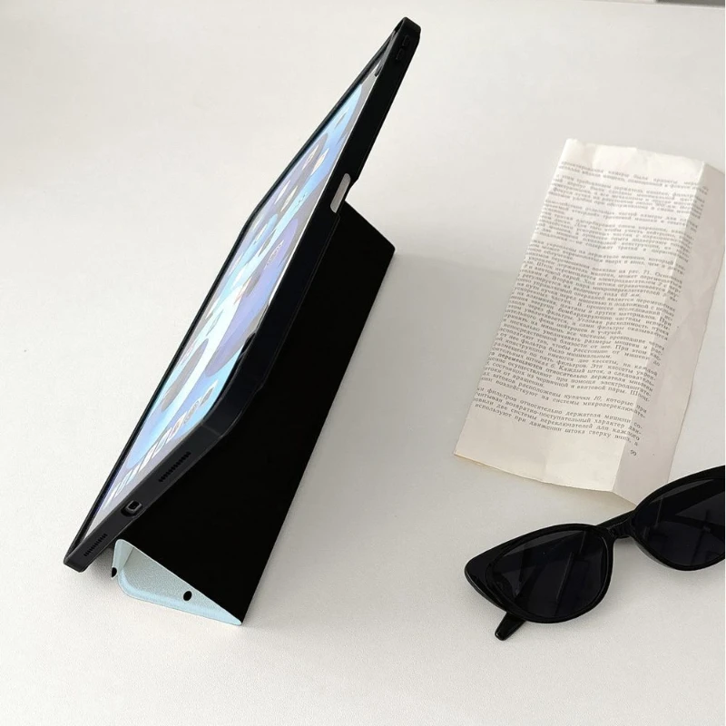 Chic Black Polka Dots Trifold Tablet Case