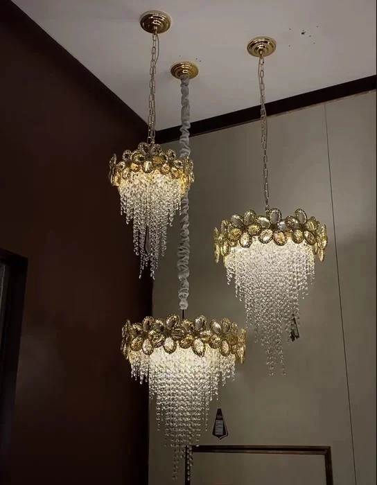 Chandelier Image 15