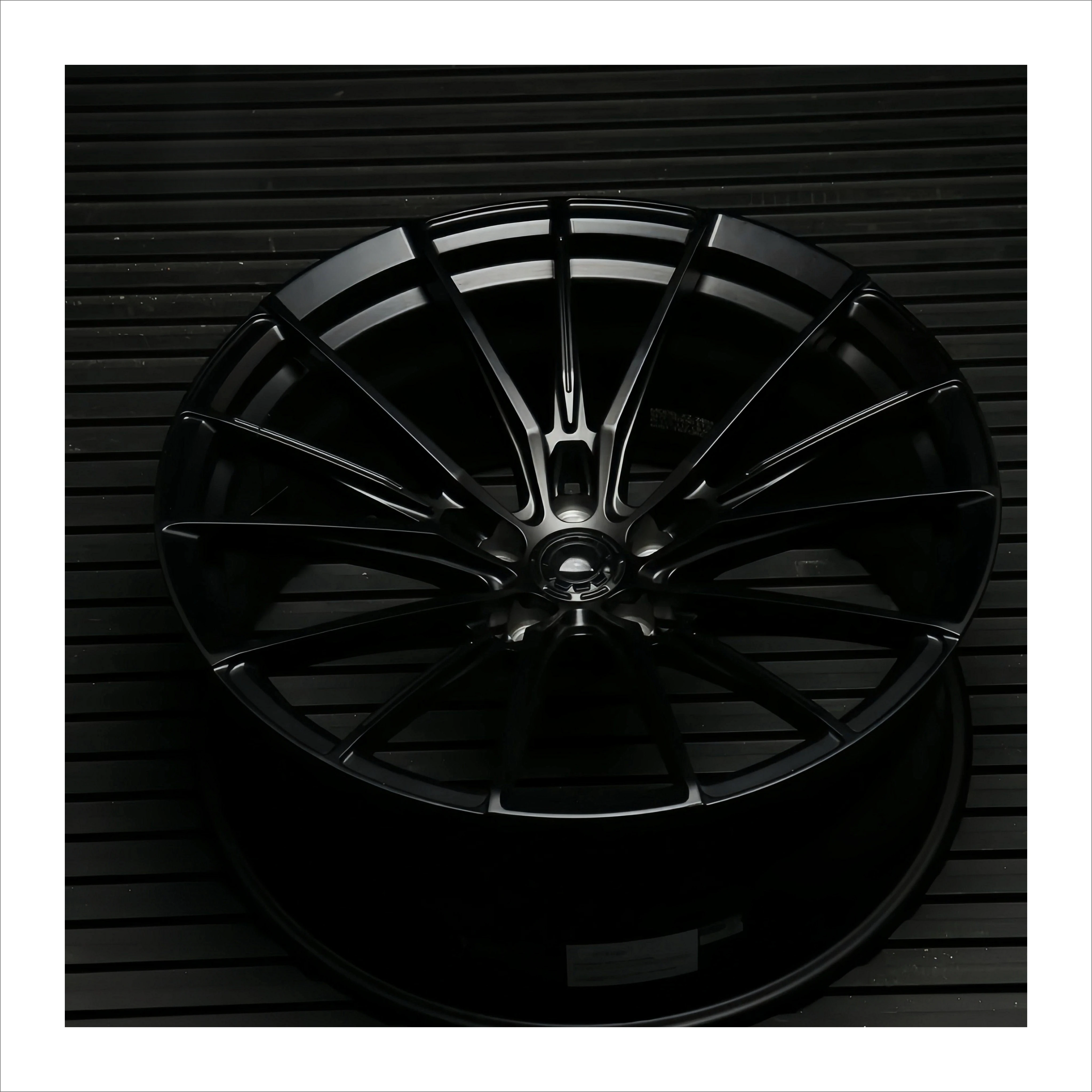 Hawk Perf Ceramic Nissan Maxima/Sentra/ Rogue (07-18) (HB660Z.661)
