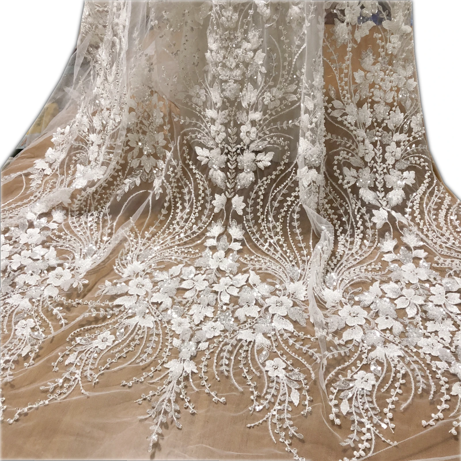 New Luxury Beaded Sequins Embroidered Wedding Dresses Evening Fashion Skirt Lace Fabric