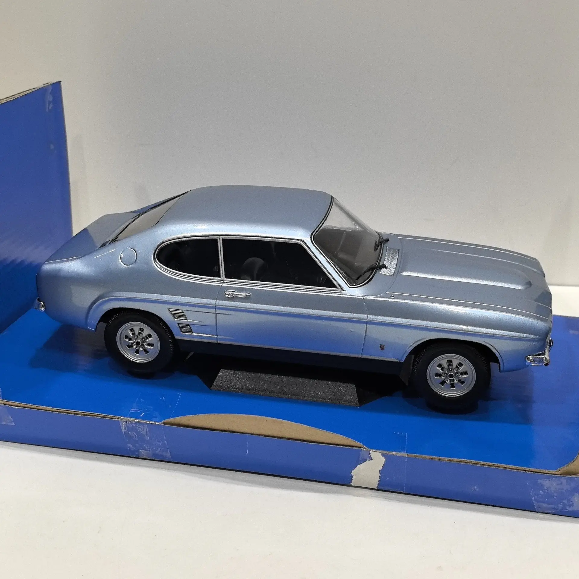 다이캐스트 MCG 1/18 스케일 카프리 MK I 1973 E1 합금 자동차 모델