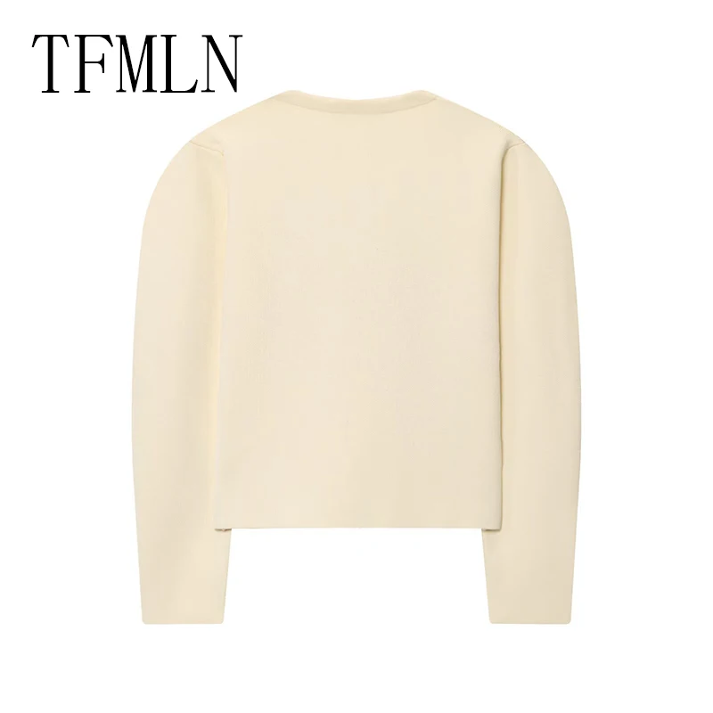 TFMLN 2025 Aurumn Women knitted Sweater Female Fashion Single-Breasted Coat  Long Sleeve Cardigan Short Skirt Street