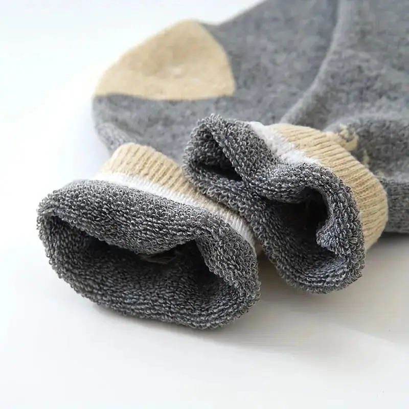 Winter Socks Men's Women's Outdoor Cold Resistant Warm Thick Snow Boots Long Socks 5 Pairs 37-44