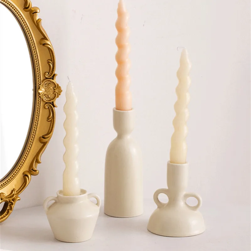 

2 Pcs Ceramics Candle Holder New Year's Decorations Home Decorations Nordic Candle Holder Holiday Decor Room Decor Candlestand