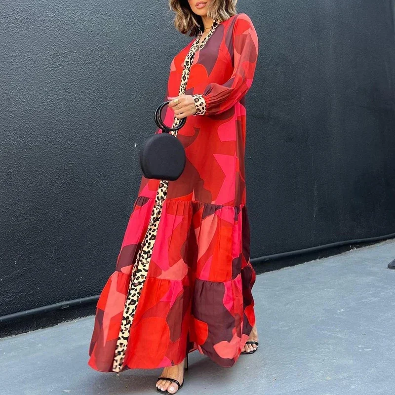 

Женское длинное платье-рубашка с V-образным вырезом и леопардовым принтом