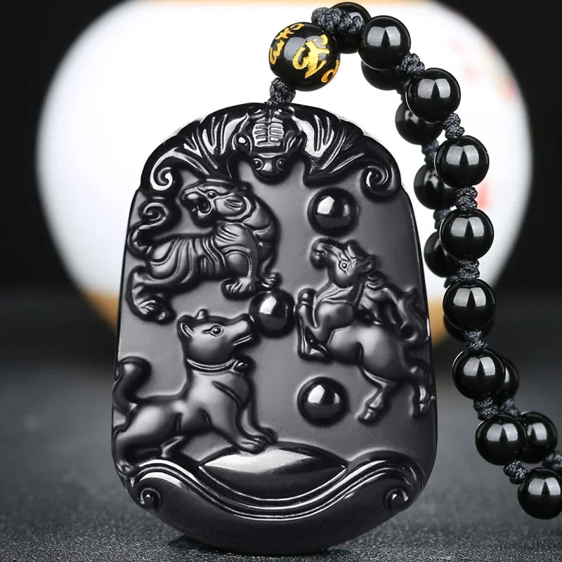 

Natural Obsidian Hand Carved Dog Tiger Horse Jade Pendant Fashion Boutique Jewelry Men's and Women's Zodiac Triple Necklace