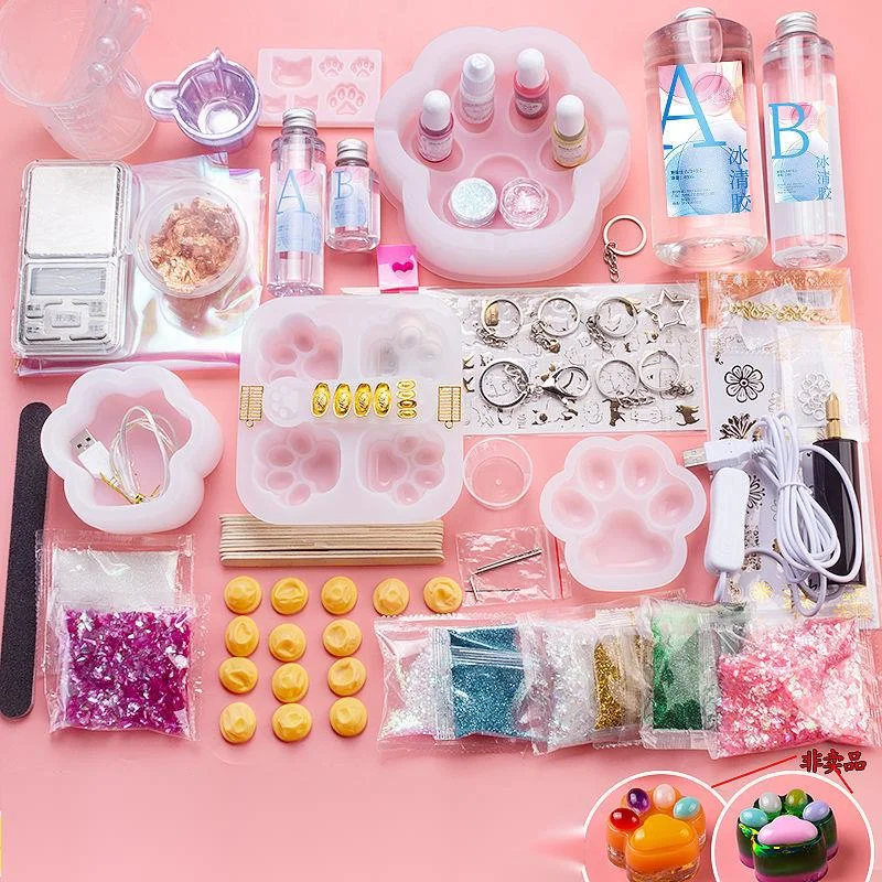 

DIY Crystal Epoxy Resin Mold Four-Link Love Cat Claw Mold Mirror Quicksand Lantern Keychain Cat Silicone Mold Gift Toy New