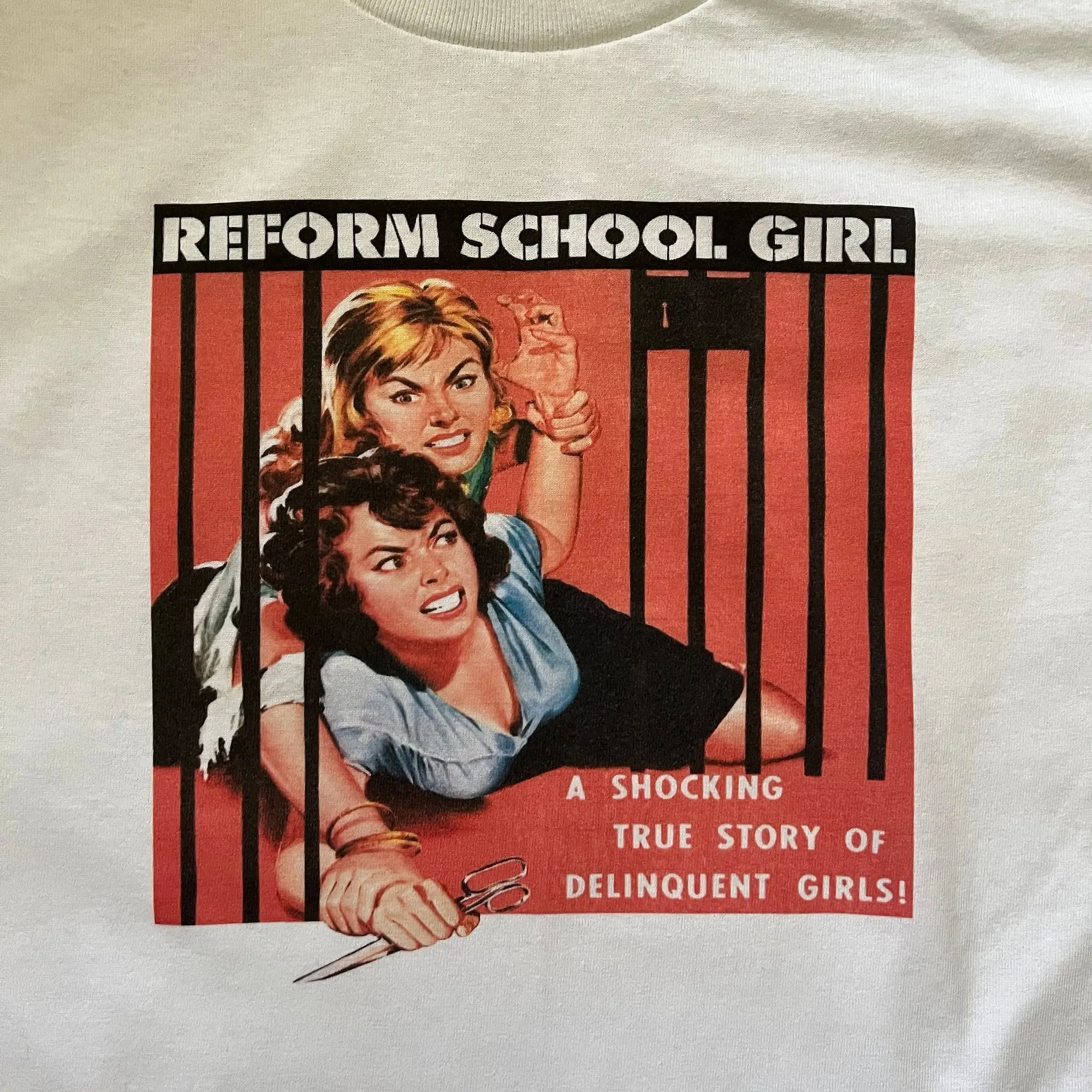 Reform School Girl Retro Vintage Strana Maglietta Bianca Di Qualsiasi Dimensione