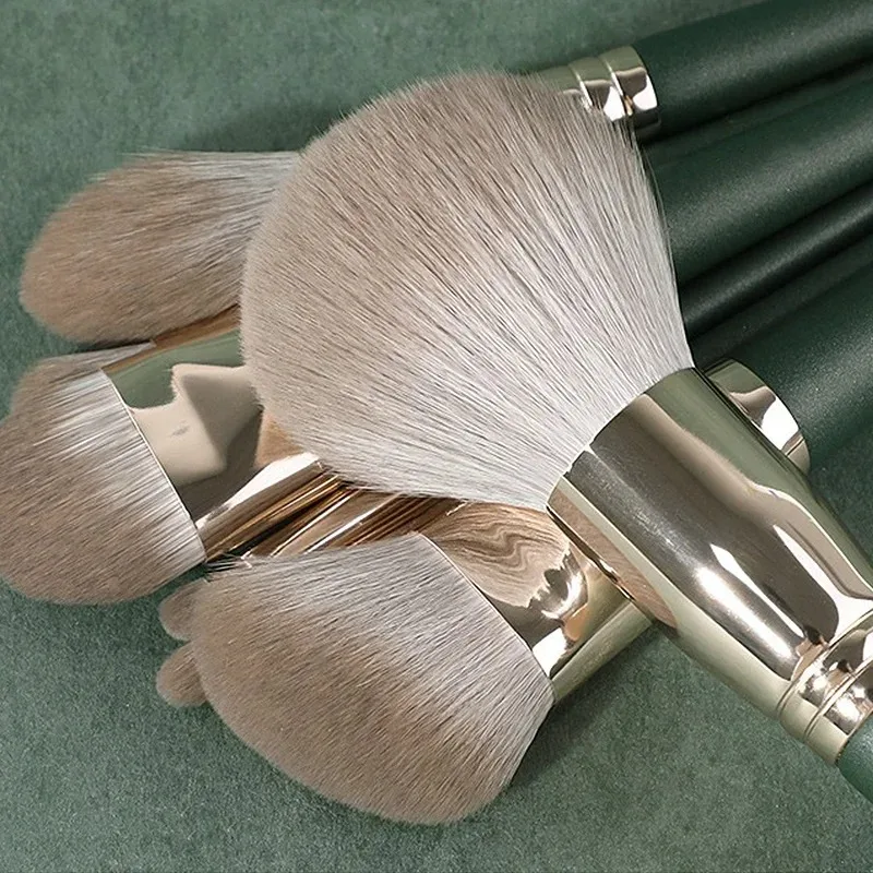 14-Piece Luxurious Fluffy Makeup Brush Set
