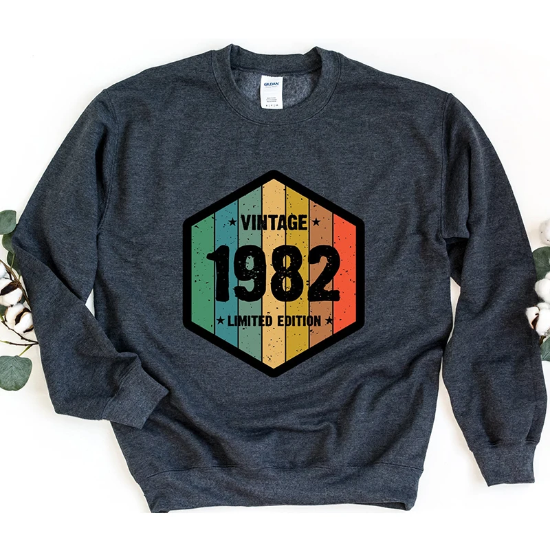 

Vintage 1982 Birthday Women Sweatshirt Cotton Long Sleeve Aesthetic 42nd 42 Years Old Birthday Gift Hoodies Female Clothes