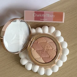 Luxury Charlotte Love Dual - Tone Blusher & Eyeshadow Palette - Radiant Makeup Essential (Dream Light)